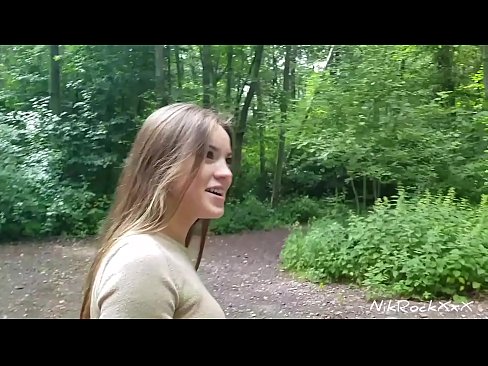 ❤️ Jag föreslog Evelina att vi skulle knulla på en offentlig plats! Hon sa ja. Sedan knullade jag henne i röven och sprutade i hennes mun. Sedan pissade hon på sig själv. ❤️❌ Pornvideo at sv.porn-evooli.ru ﹏