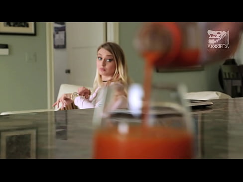 ❤️ Het tjej med stora bröst och tight fitta får kuk från förlorare, men väldigt hårt ❤️❌ Pornvideo at sv.porn-evooli.ru ﹏